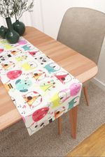 Tischläufer in Weiss