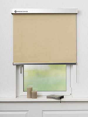 Verdunkelungsrollo Miram 5502.4606 Fensteransicht